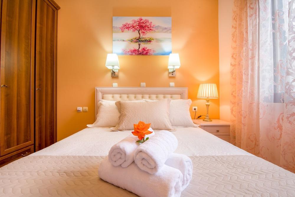 Casa Leone Suites Stalós Eksteriør billede