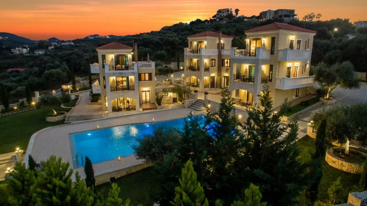 Casa Leone Suites Stalós Eksteriør billede
