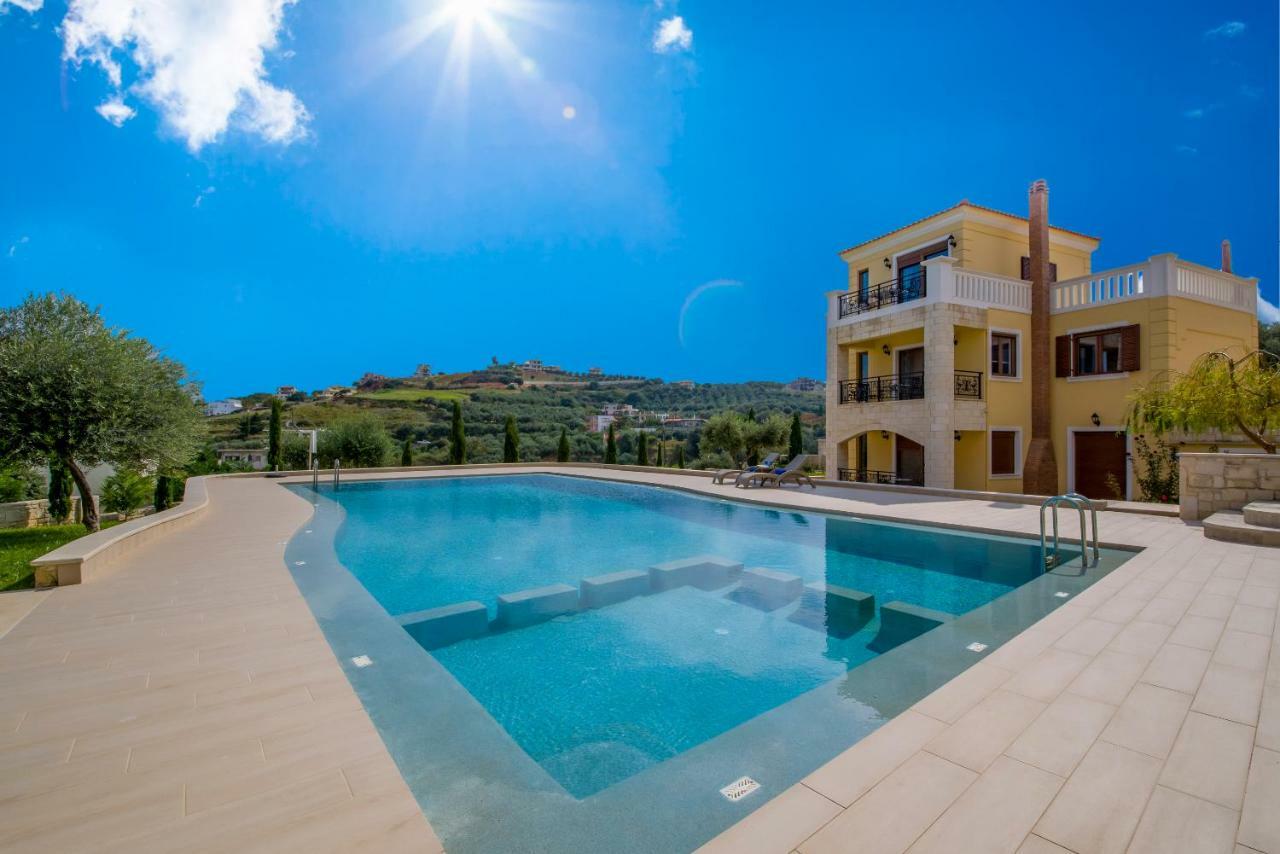 Casa Leone Suites Stalós Eksteriør billede