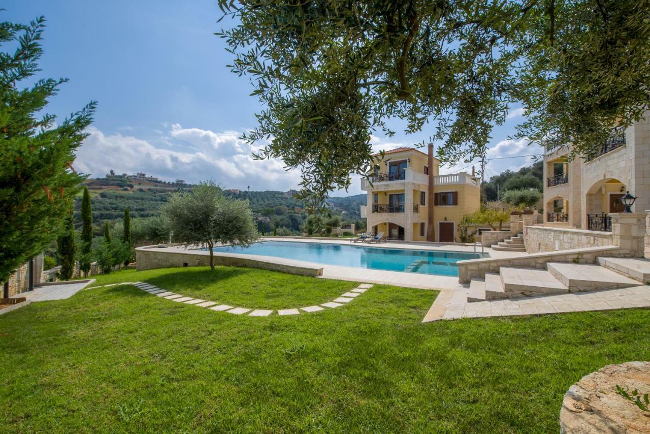 Casa Leone Suites Stalós Eksteriør billede