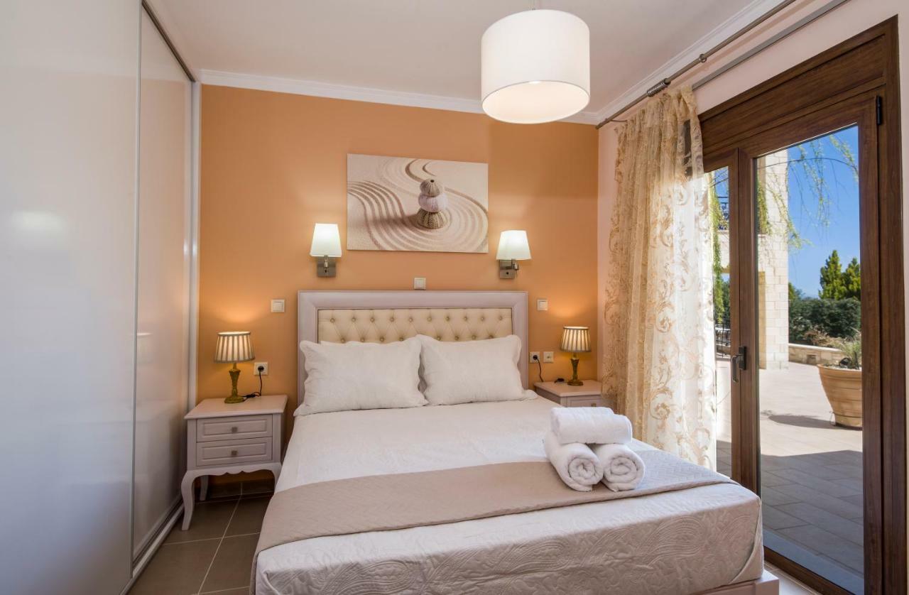 Casa Leone Suites Stalós Eksteriør billede