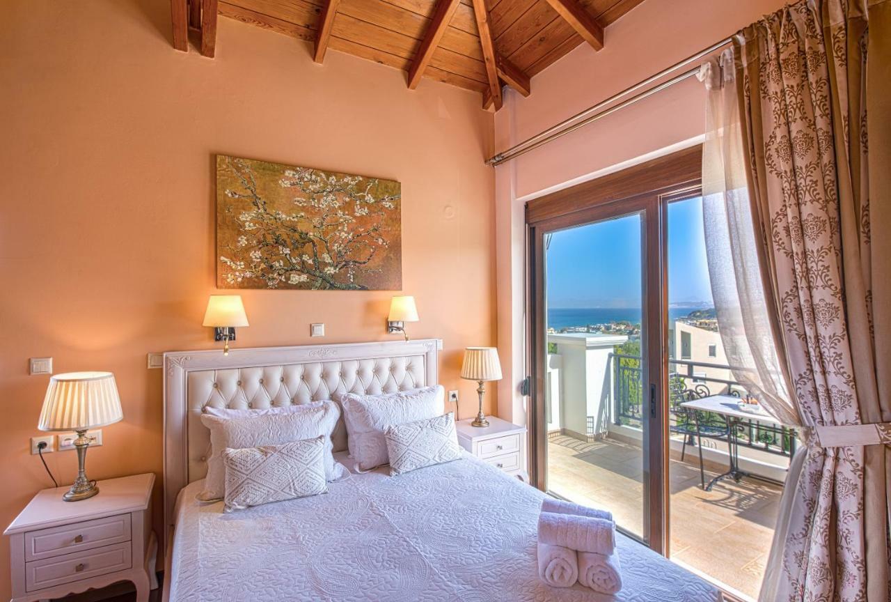 Casa Leone Suites Stalós Eksteriør billede