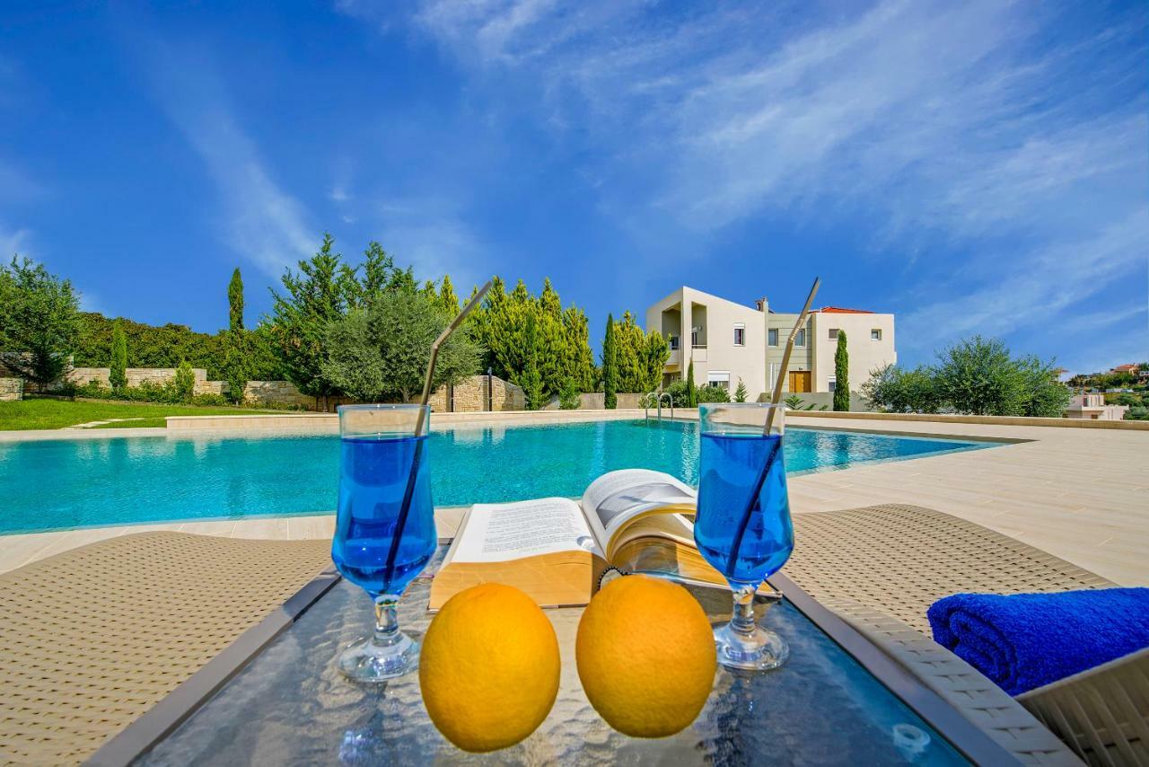 Casa Leone Suites Stalós Eksteriør billede